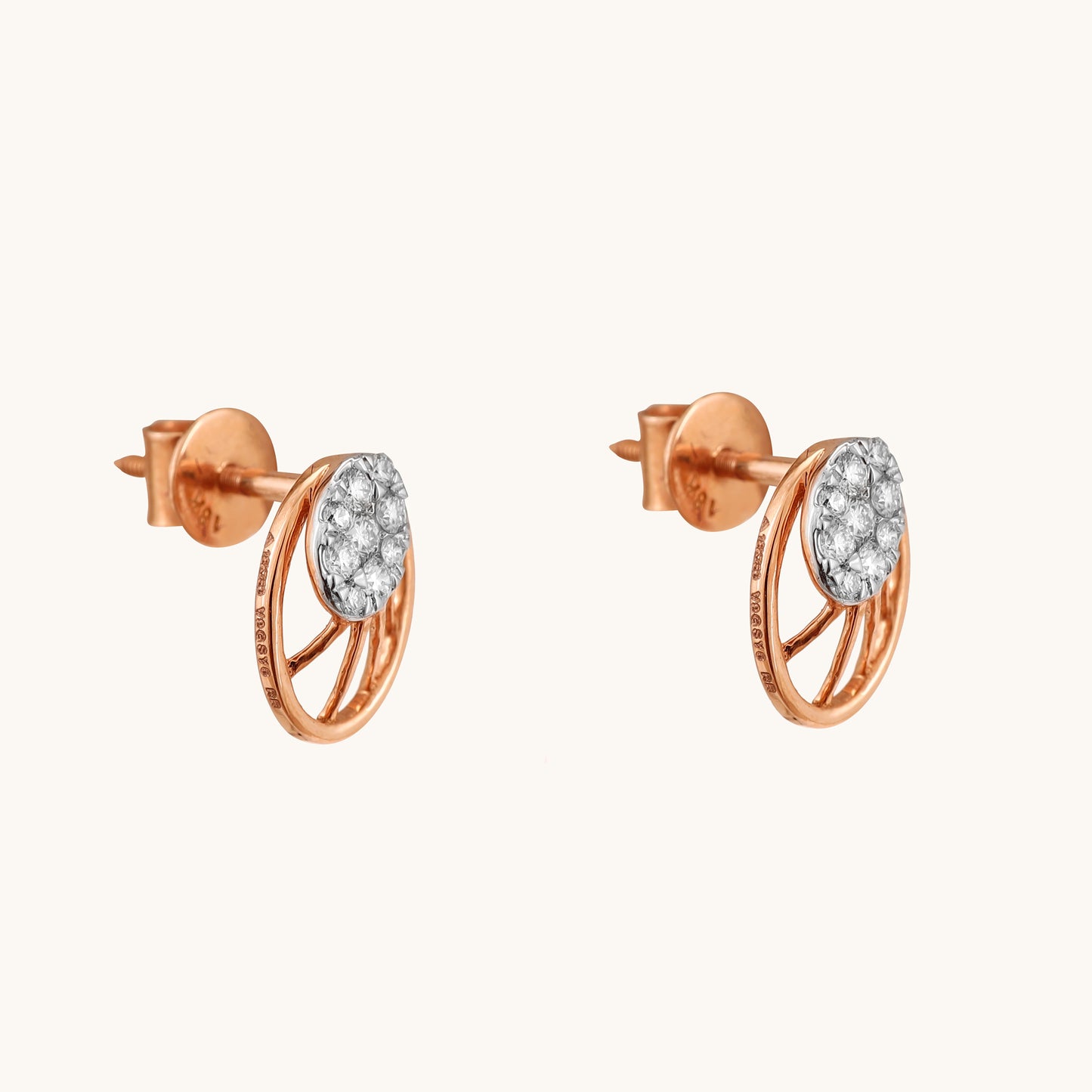 Enhance your everyday look with ocean-inspired elegance in the Scallop Diamond Earrings under Rs. 30,000. Crafted in 18kt gold and featuring delicate diamonds, these earrings offer a unique and eye-catching design. Perfect for casual wear, work attire, or a night out, they make a thoughtful gift for her.