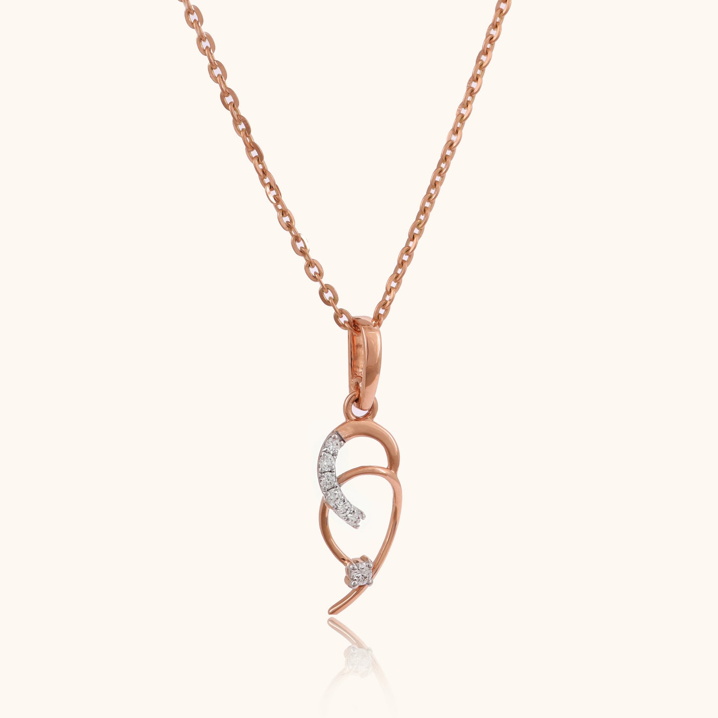 Knotted Diamond Pendant in 18kt gold with IGI-certified VVS diamonds under Rs. 15k, lightweight and perfect for everyday wear or gifting.