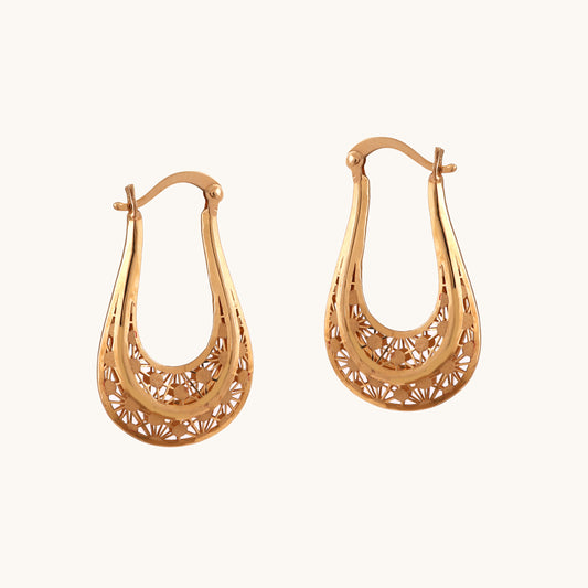 18kt gold filigree drop earrings—luxury fine jewellery under ₹60,000.