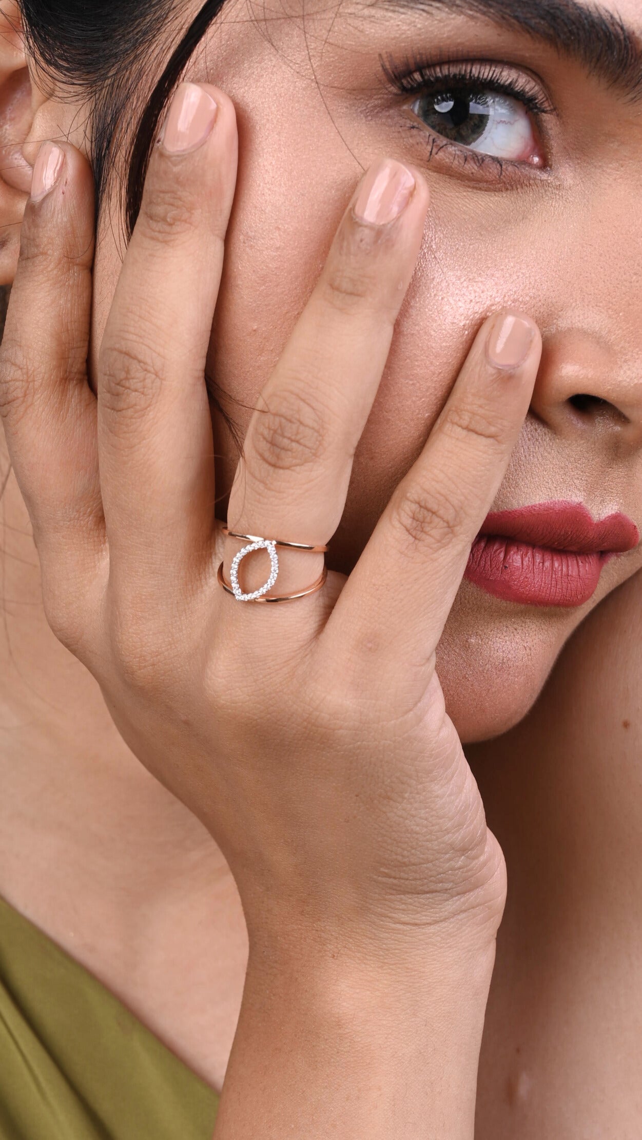 Trendy Diamond Ring
