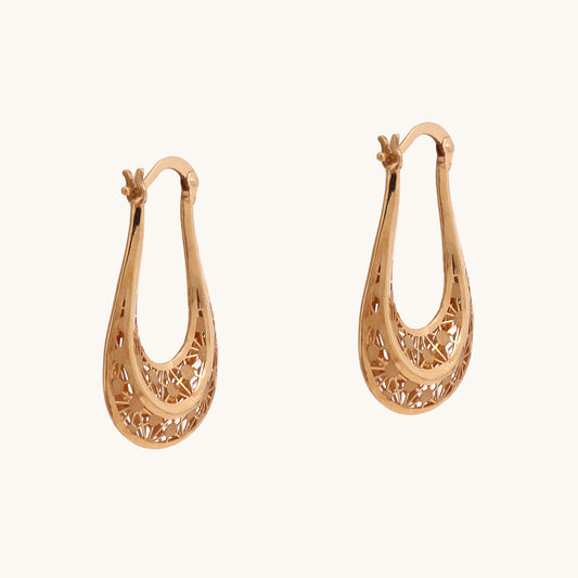 18kt gold filigree drop earrings—luxury fine jewellery under ₹60,000.