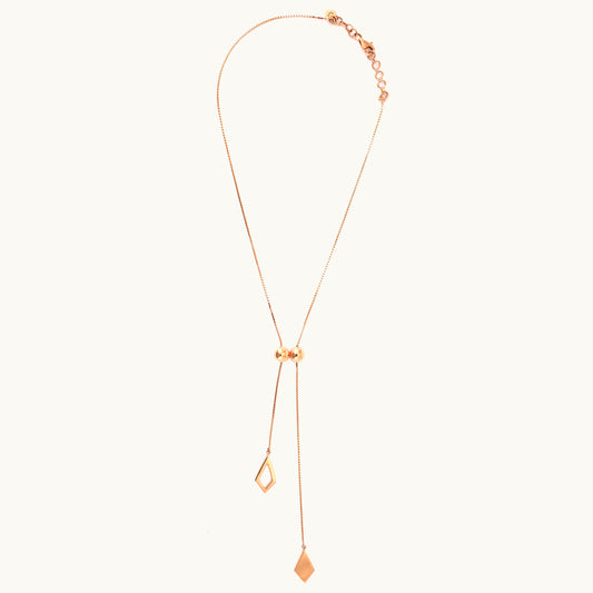 Gold Lariat Necklace in 18kt gold with VVS diamonds—fine jewellery for modern elegance & layering.