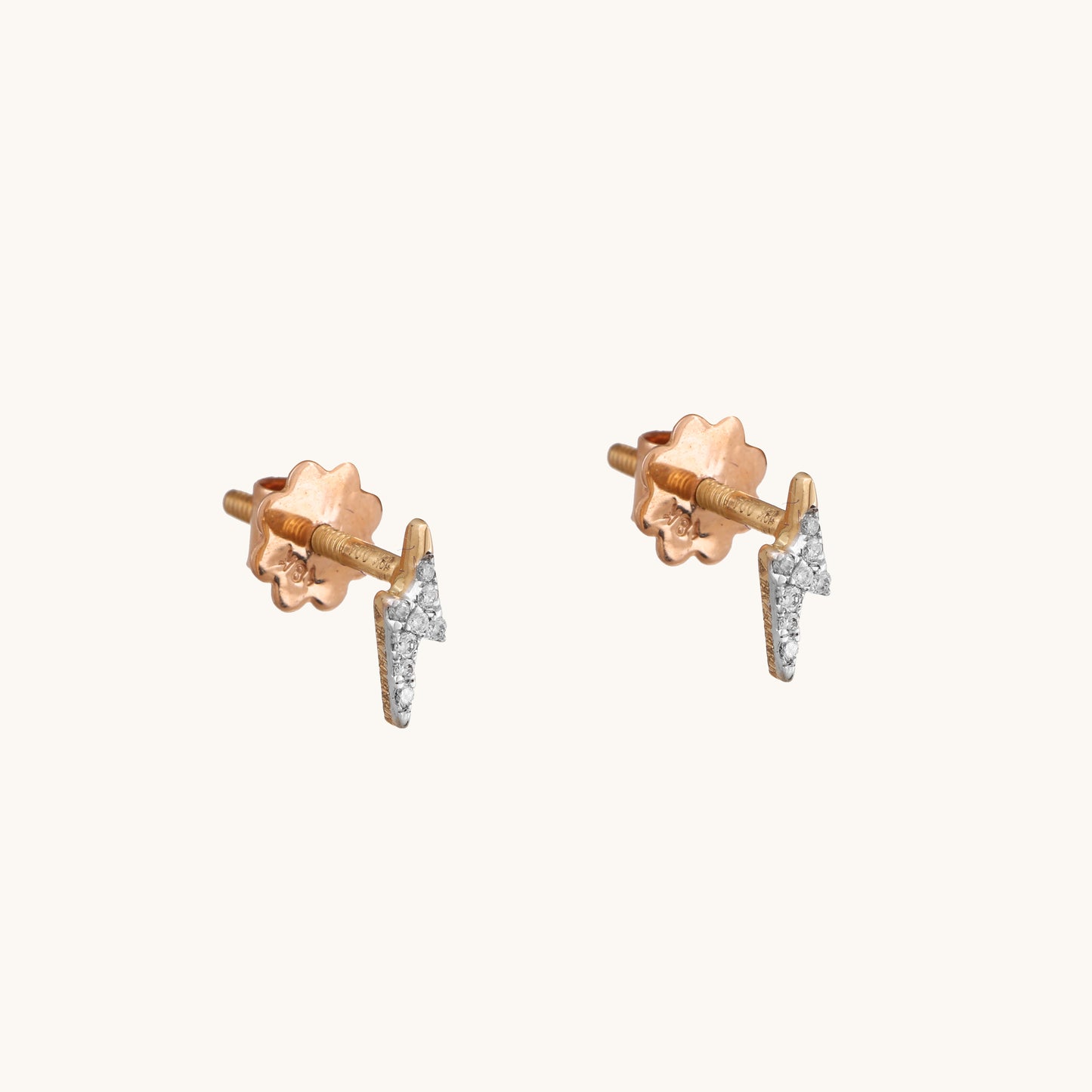 Flash Diamond Earrings in 18kt gold with natural VVS diamonds, certified BIS jewelry gift for her under 15k