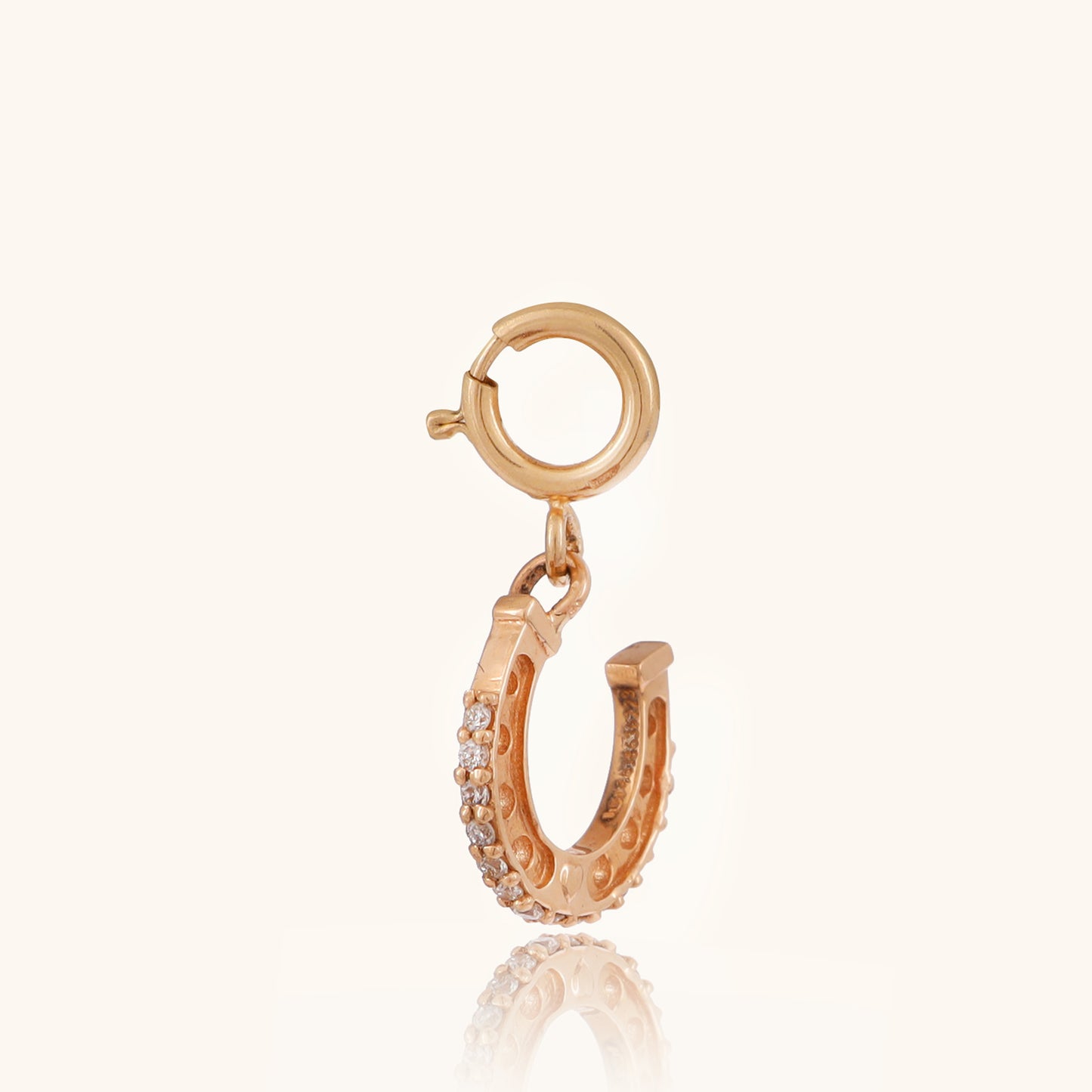 18kt Gold Horseshoe Charm with IGI-certified VVS diamonds, ideal for everyday wear or gifting under an affordable price of Rs. 10k.