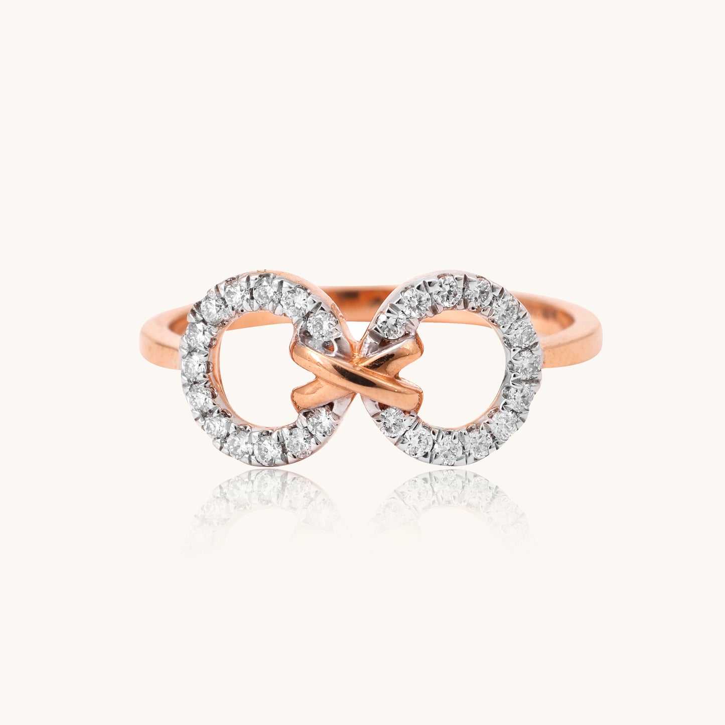 Infinity Band Diamond Ring in 18kt gold with natural VVS diamonds; BIS certified gift for her now under 40,000