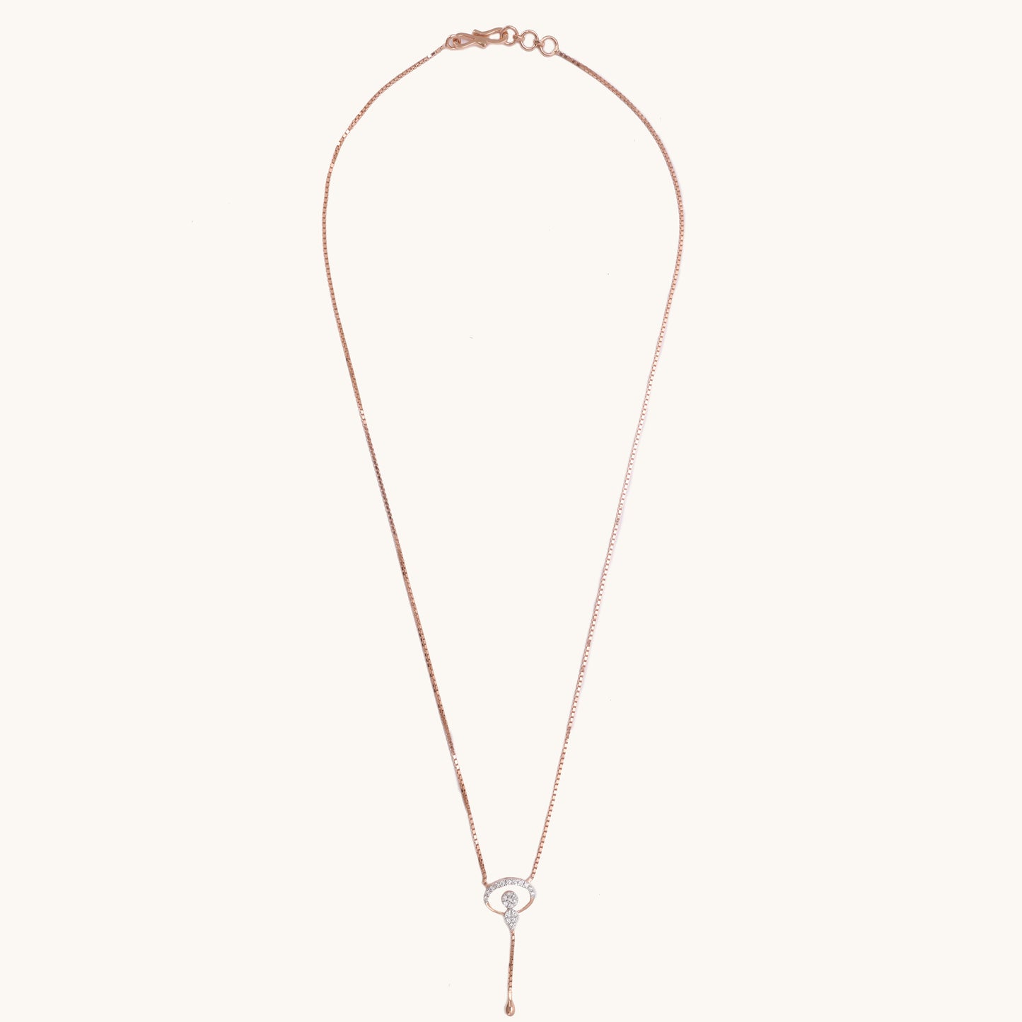 Oculus Diamond Necklace in 18kt gold, featuring IGI certified VVS diamonds under Rs. 70k, a luxurious and affordable piece from Caratly Jewelry for special occasions and everyday wear.