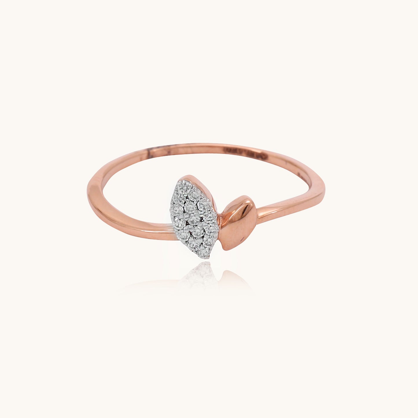 Pear Diamond Ring in 18kt gold with IGI-certified VVS diamonds, perfect for luxury everyday wear or gifts under Rs. 20,000.