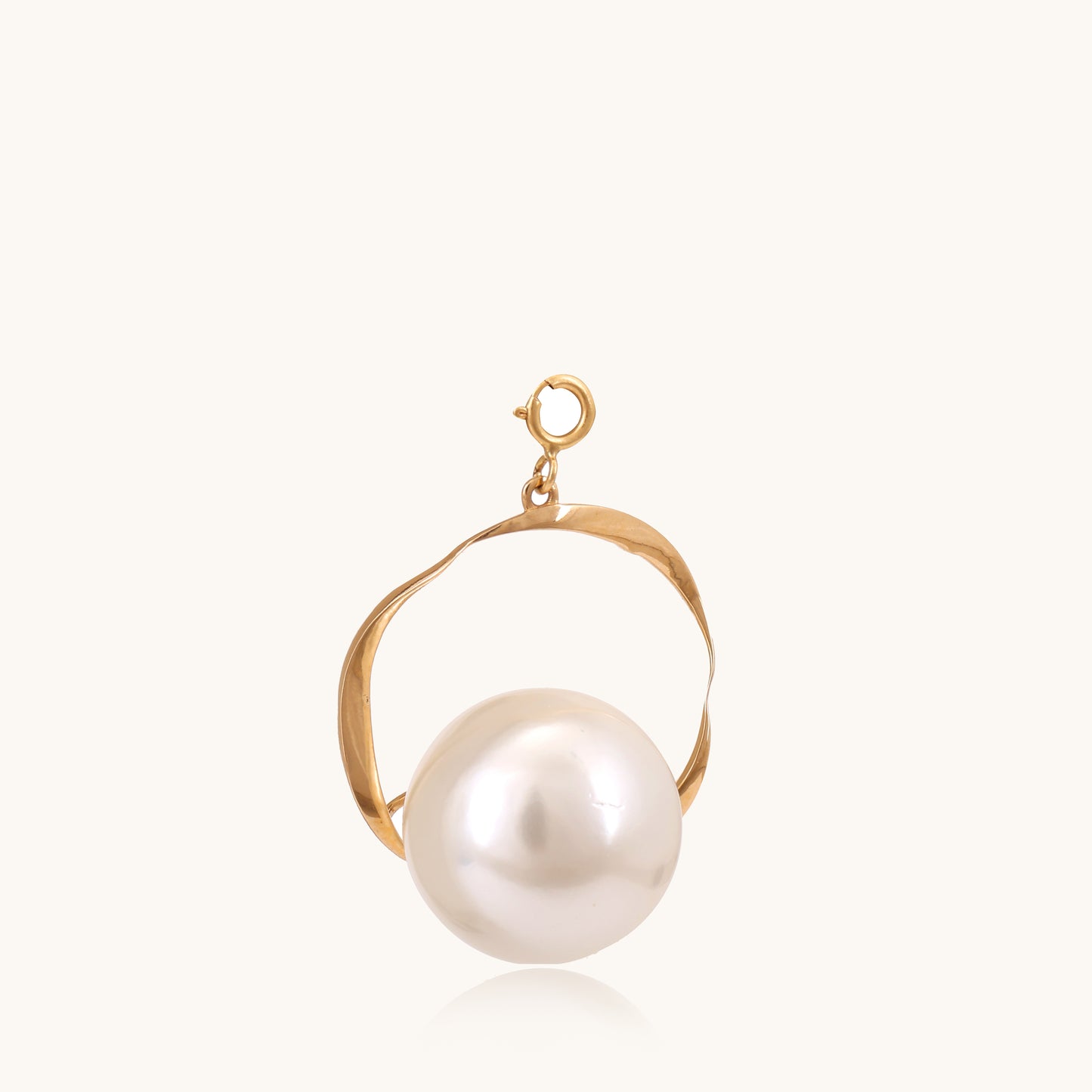 Pearl Curvy Pendant in 18kt gold with pearls certified BIS jewelry online gift for her under 25,000