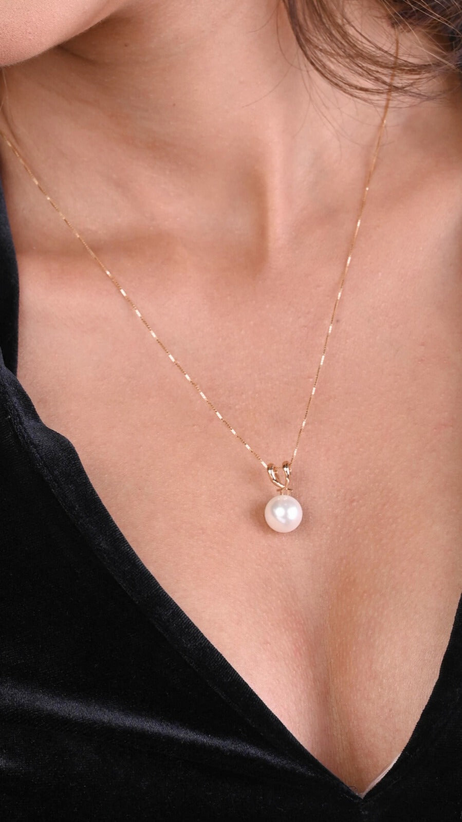 Pearl Glow Gold Pendant in 18kt gold with pearl; certified BIS minimalist jewelry gift online under 15,000!