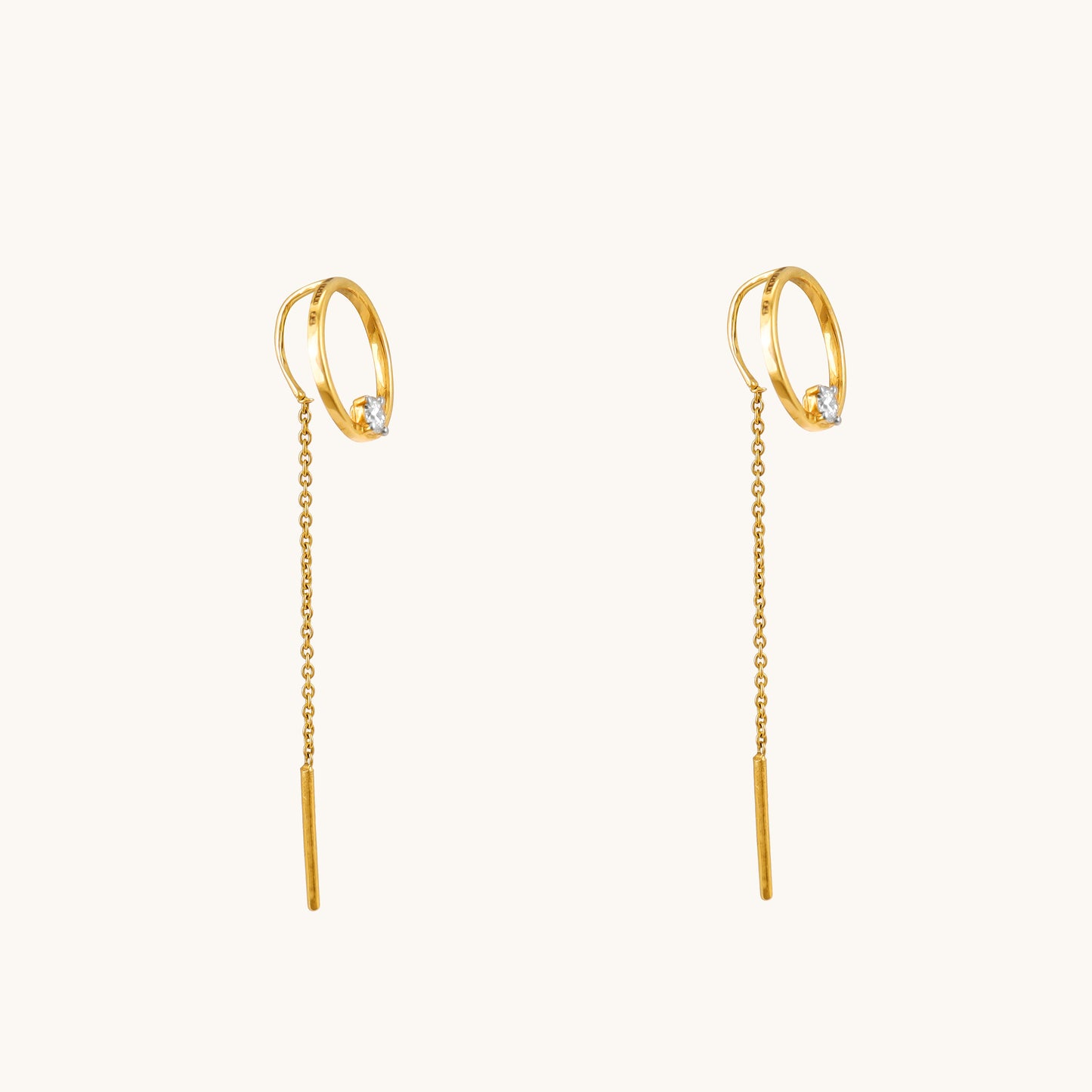 18kt gold Sui Dhaga earrings with IGI-certified VVS diamonds. Affordable, BIS-hallmarked jewelry perfect for everyday luxury under s. 30,000.