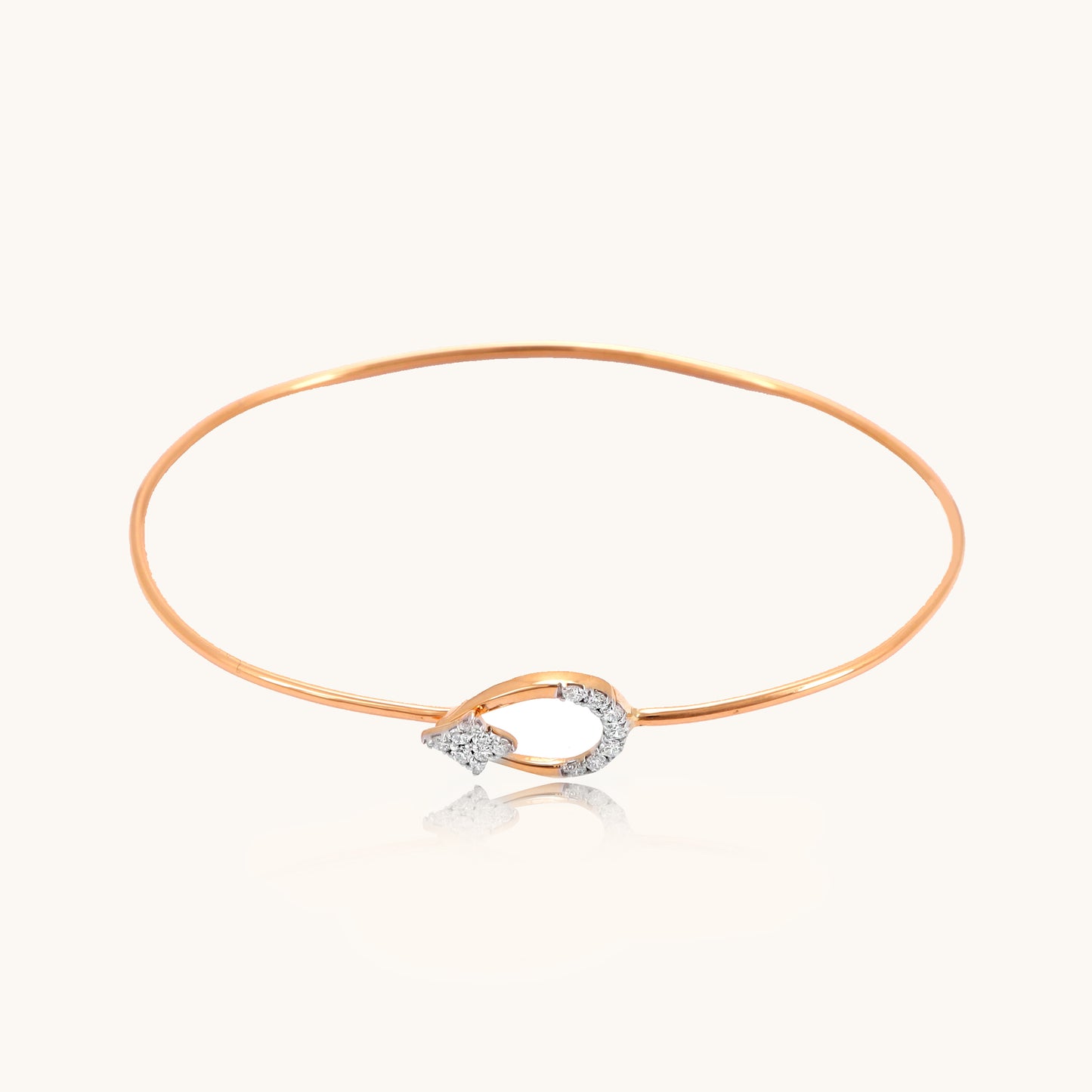 Caratly Drip Diamond Bracelet with IGI-certified VVS diamonds set in 18kt gold, offering affordable luxury jewelry for everyday wear and special occasions under 50k.