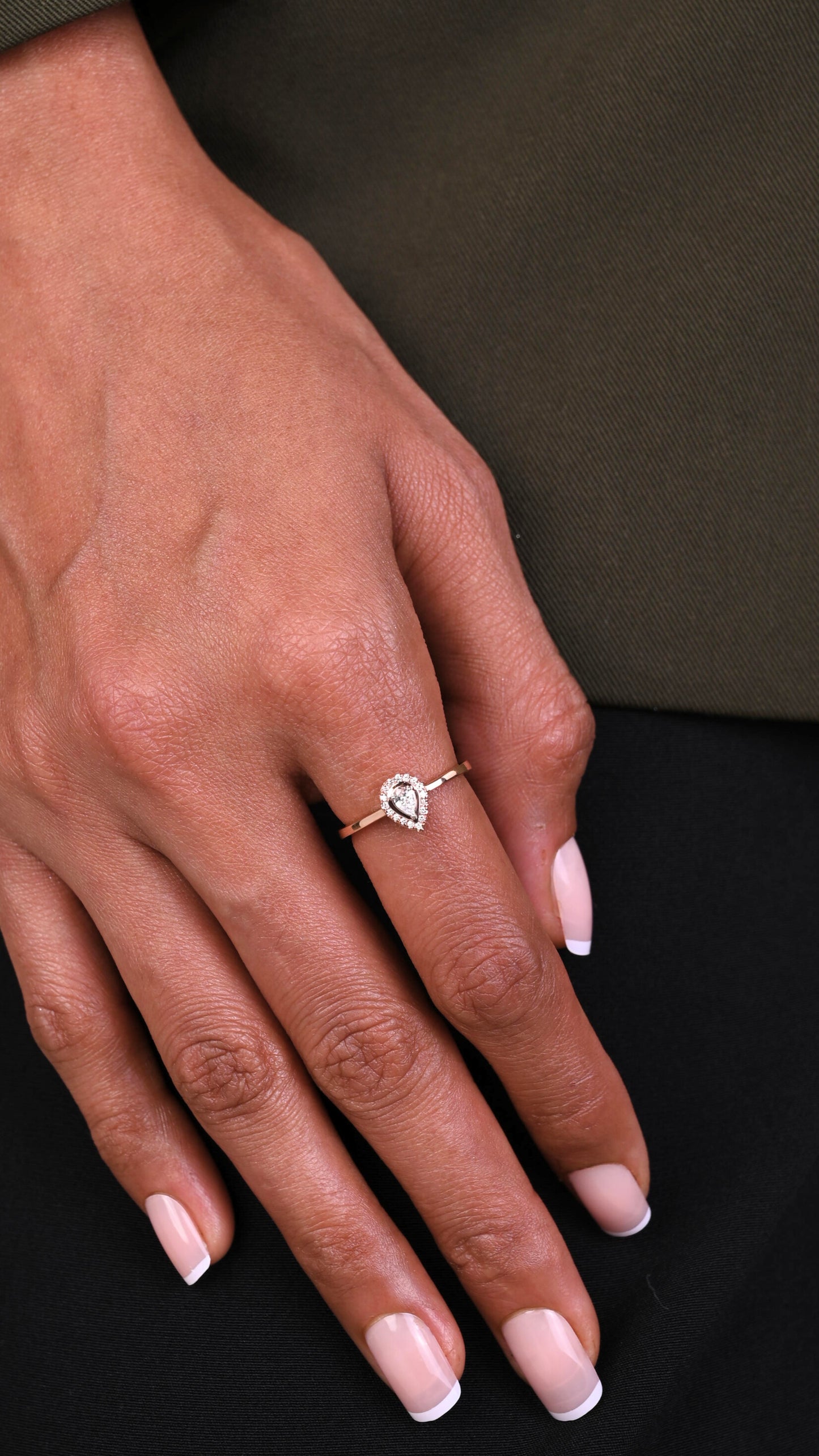 Drop Solitaire Diamond Ring in 18kt gold, natural VVS diamonds; BIS-certified gift for her now under 40,000