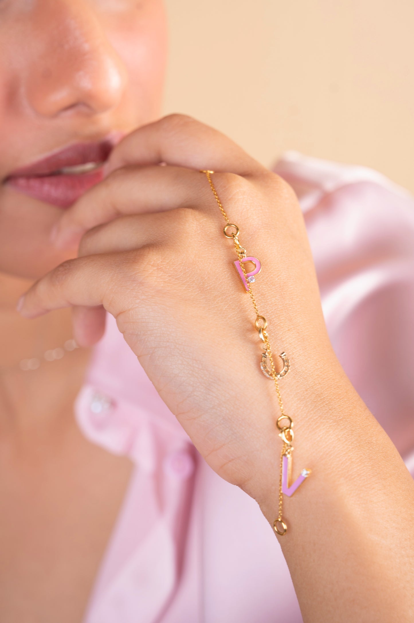18kt Gold Charm Bracelet by Caratly Jewelry. Lightweight, BIS-hallmarked, ideal for everyday wear, or as an elegant gold jewelry gift under ₹15,000.