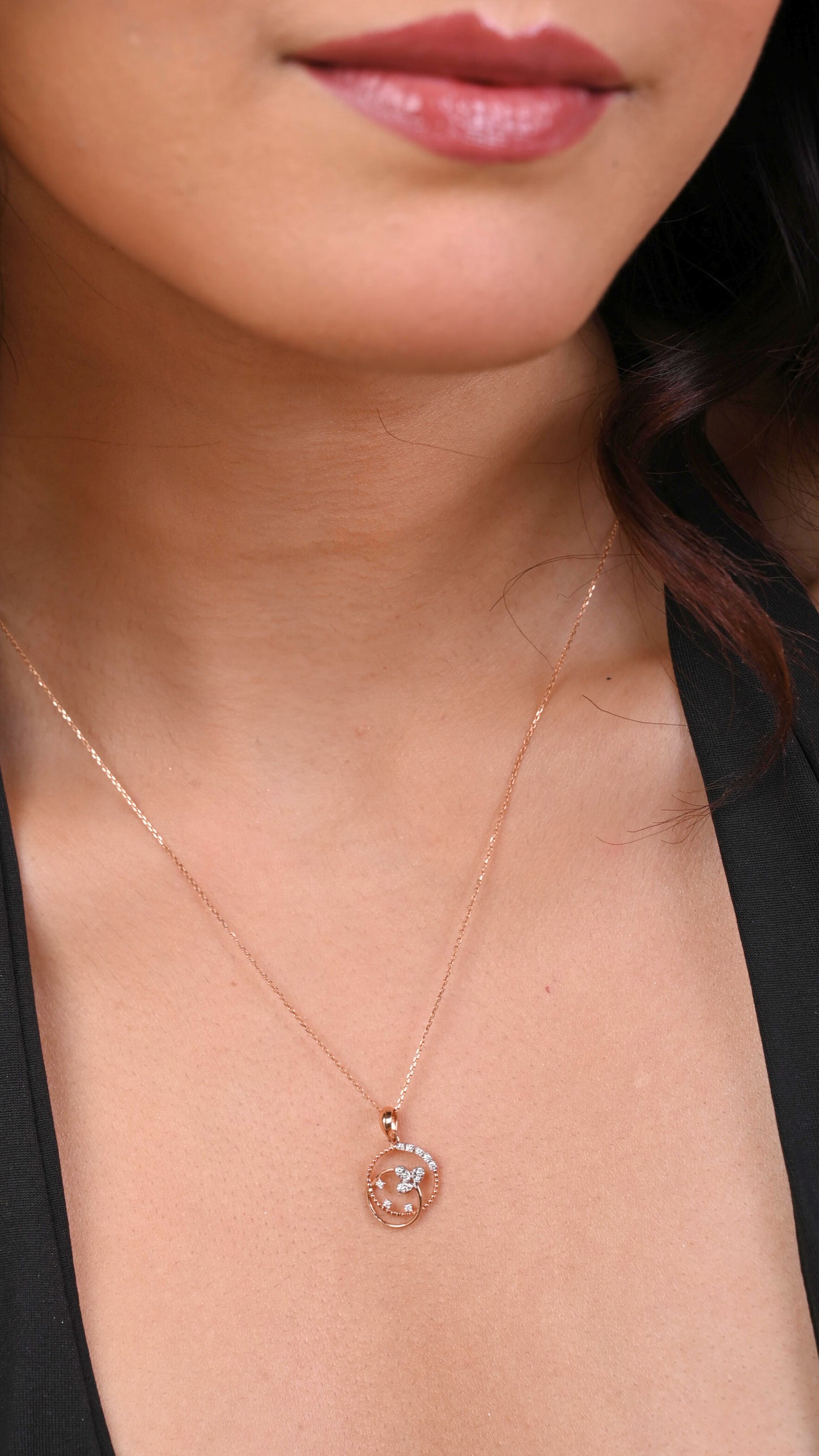 Graceful Diamond Pendant