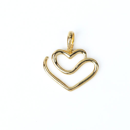18kt Gold Draw Heart Pendant, Everyday Necklace Charm for Women, Sweet Gift Idea for your girlfriend or wife. Affordable gifting ideas under 10,000.