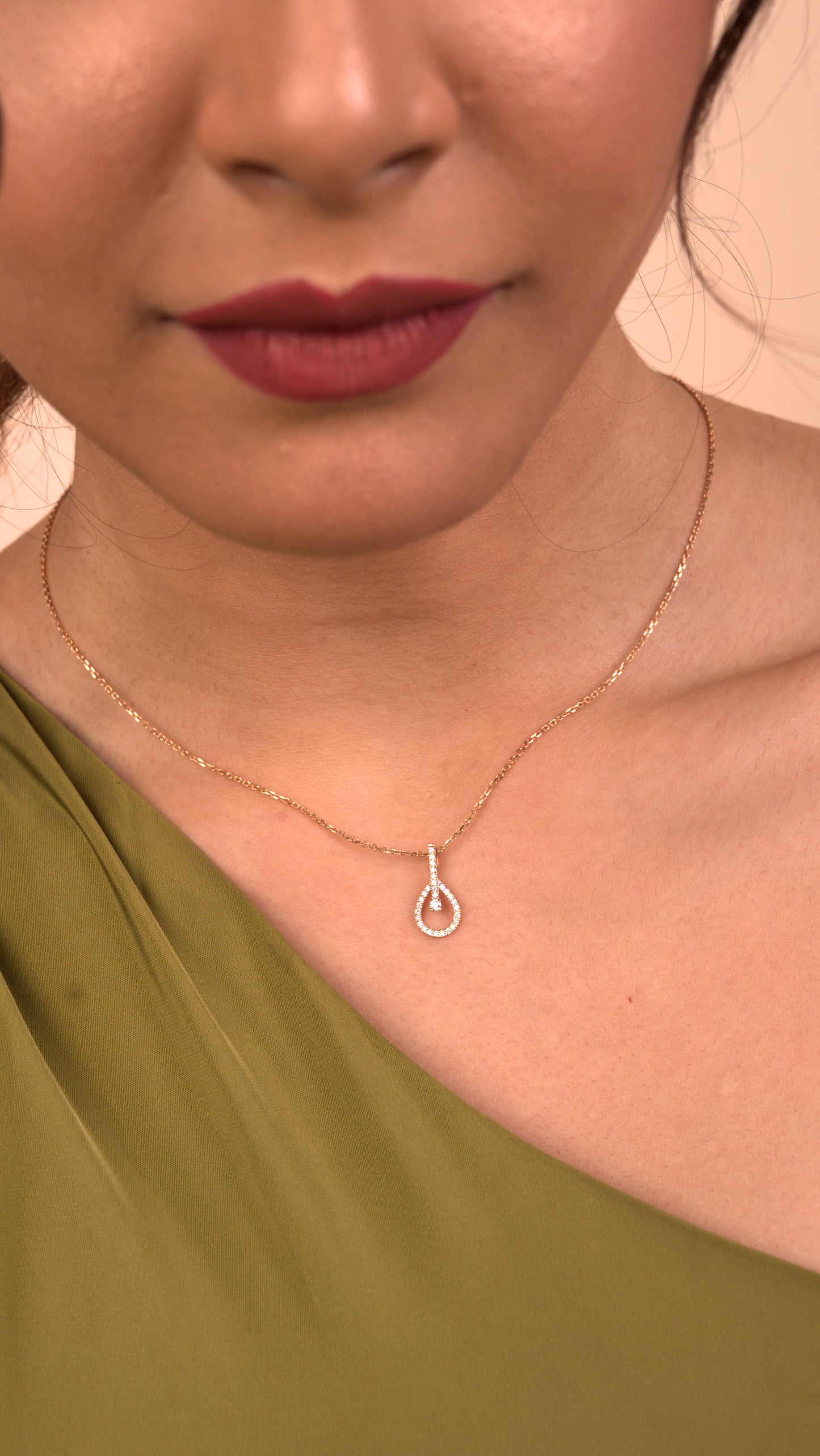 Symphony Diamond Necklace