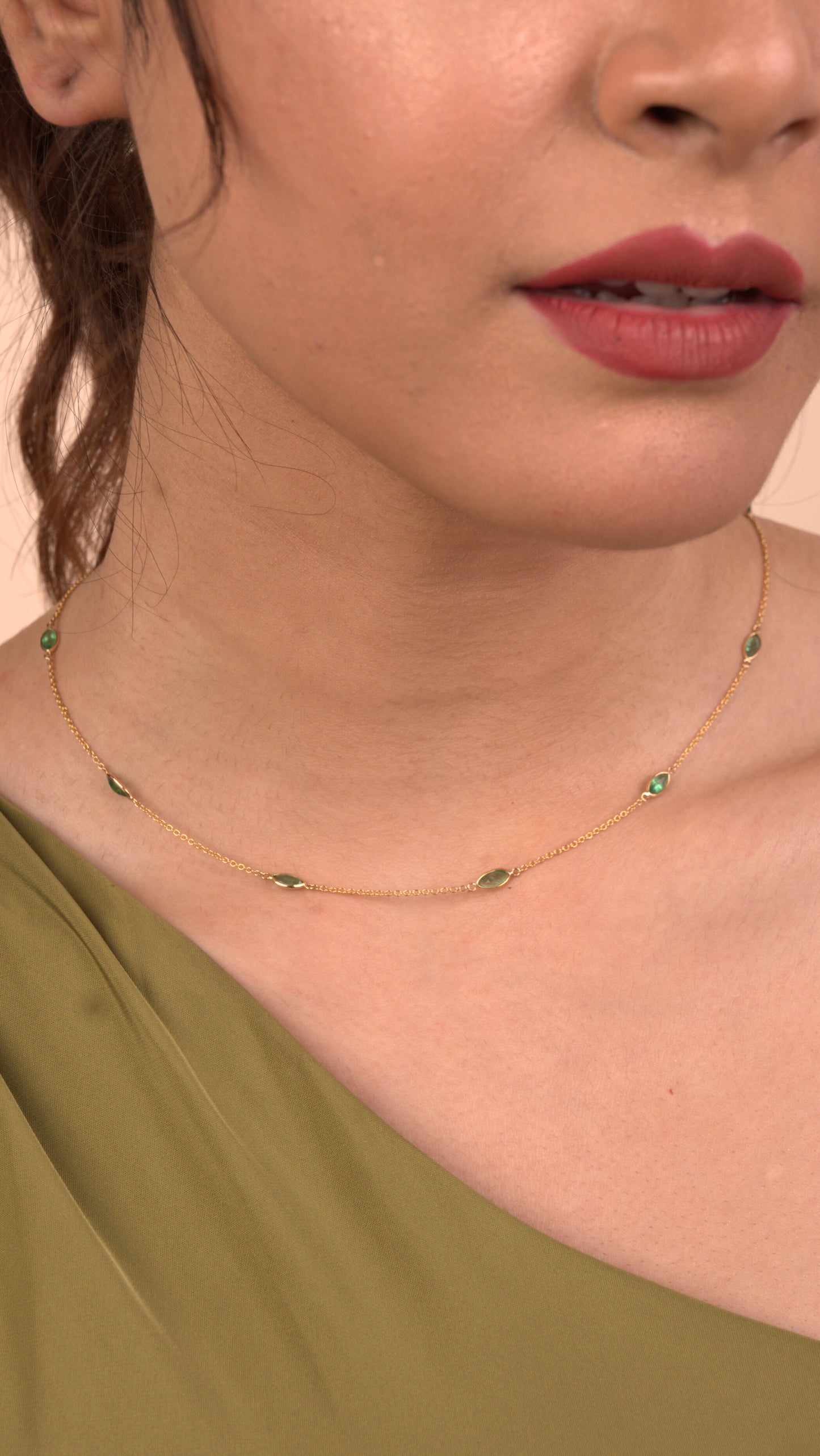 Fancy Emerald Gold Chain in 18kt gold & BIS-certified jewelry; a minimalist luxury gift for her now under 40,000!