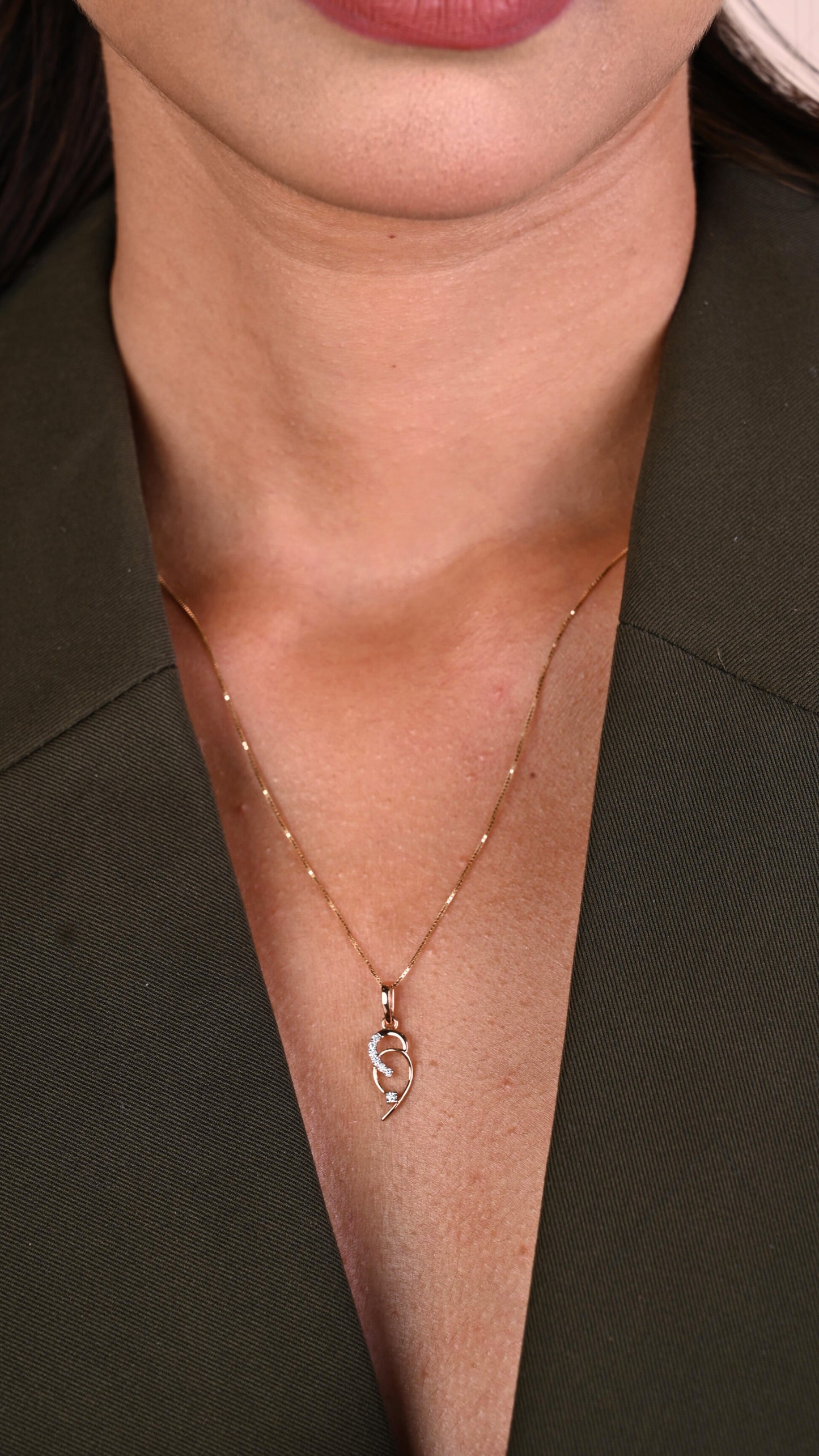 Knotted Diamond Pendant