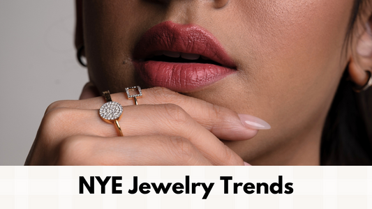 Minimalist New Year's Eve jewelry trends 2024 by Caratly—featuring 18kt gold, affordable IGI-certified VVS diamonds, and versatile designs under 50k.