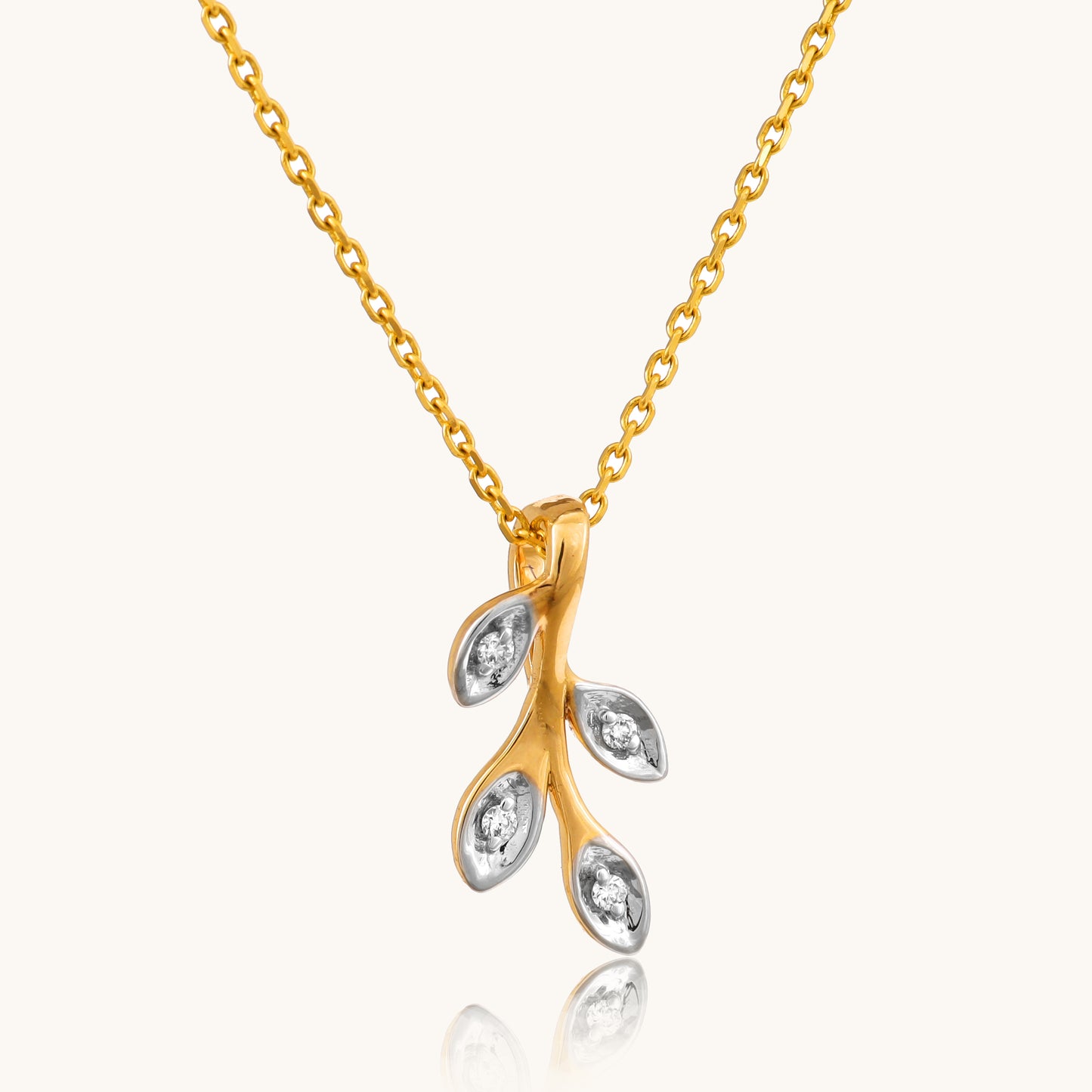 Elevate your everyday style with our Ivy Leaflet Pendant from the Spring Edit. Crafted in 18 kt gold and priced under 30,000, it's the perfect addition to your jewelry collection. Surprise her with this exquisite piece, it's a cherished gift.