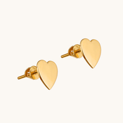 Accentuate your style with our 18 kt Heart Gold Earring from the Spring Edit, priced under Rs. 30,000. Versatile from day to night, this exquisite jewelry piece makes a stunning addition to her collection and a thoughtful gifting idea. Shop now and add sophistication to any ensemble. 