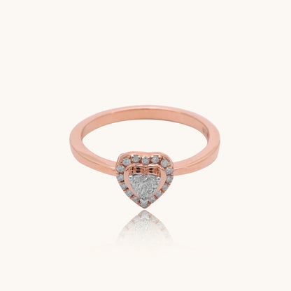 Caratly Lovers Diamond Ring in 18kt gold with a IGI certified VVS diamond, perfect for everyday wear and luxury jewelry gifts for her under Rs. 50k.