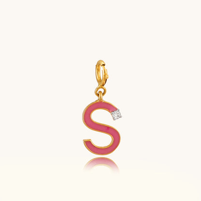 Elevate your style with our enchanting 18kt gold Pink Diamond Charm, celebrating the allure of the letter S. Whether it's adding a personal touch to your everyday ensemble, sparkling up your office attire, or enhancing your casual look, this charming piece is a versatile must-have. Perfect as a gift for her or a delightful treat for yourself, its timeless elegance is bound to captivate. 