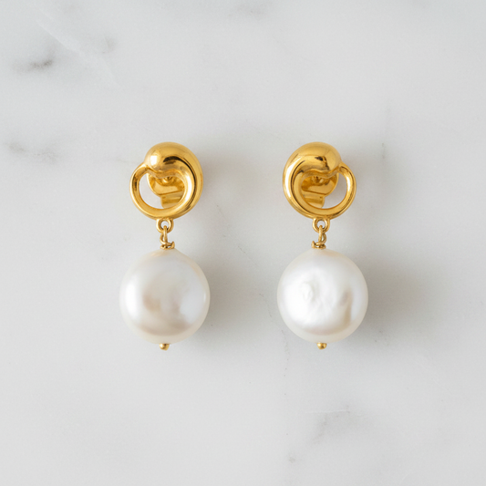 Pearl Drop Earring