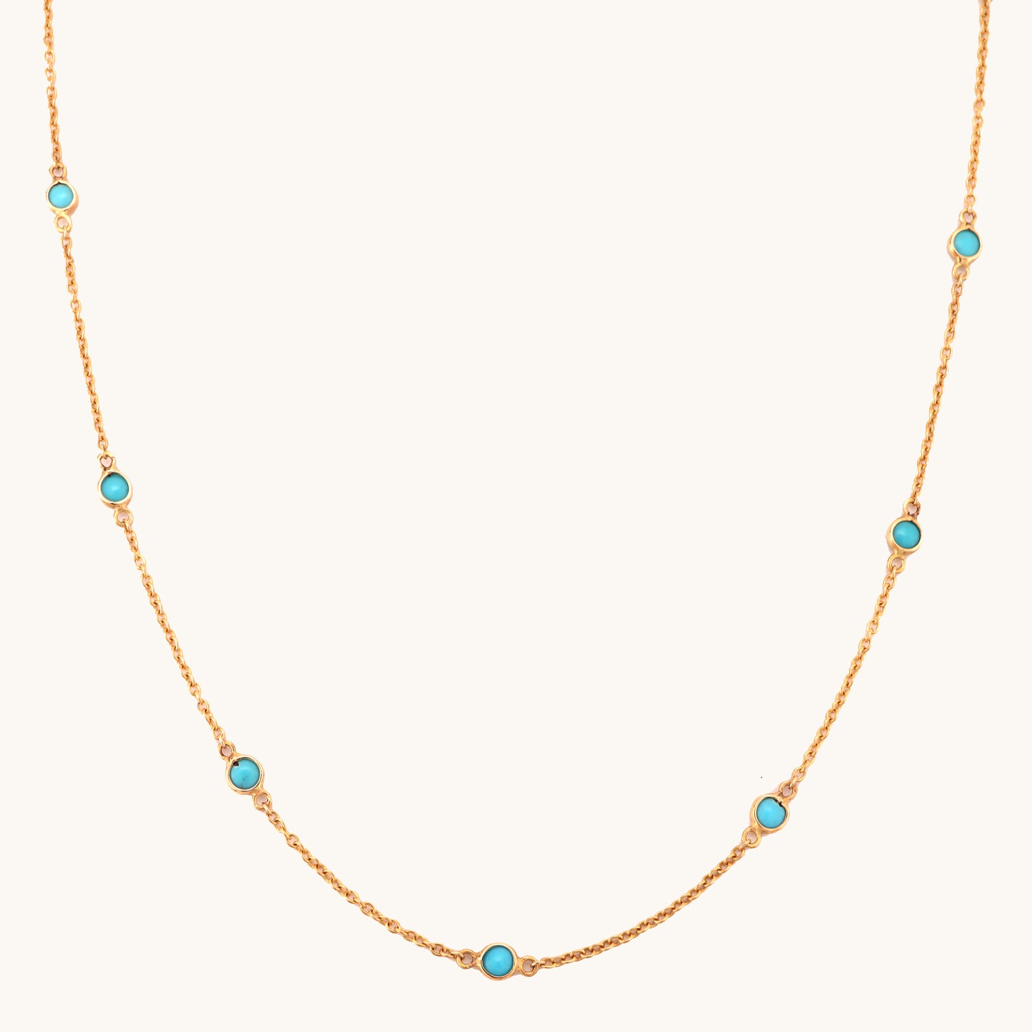 18kt gold aqua necklace. Fine jewellery under ₹50,000. Chic, modern, gift-worthy for her.