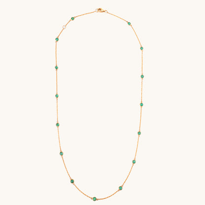 18kt gold emerald necklace. Fine jewellery under ₹50,000. Chic, timeless, luxe.
