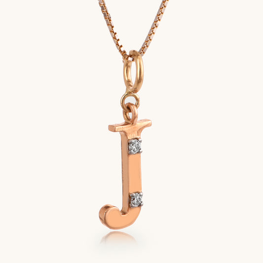 18kt gold "J" initial pendant with natural VVS diamonds – stylish, affordable fine jewellery.