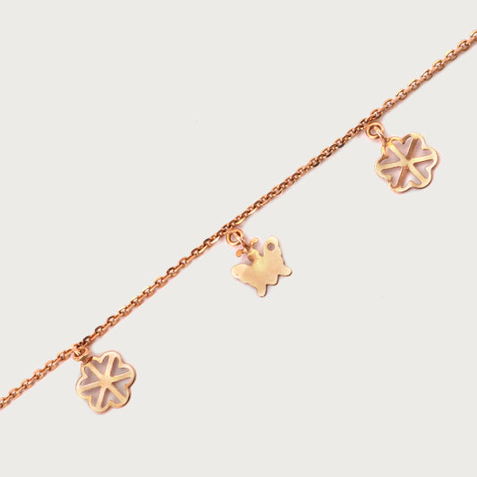 18kt gold geometric bracelet. Fine jewellery under ₹30,000. Chic, modern, gift-worthy.