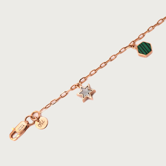 18kt gold hexagon bracelet. Fine jewellery under ₹50,000. Chic, modern, gift-worthy.