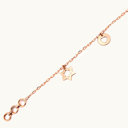 18kt gold star bracelet. Minimal fine jewellery under ₹30,000. Chic, modern, gift-worthy.