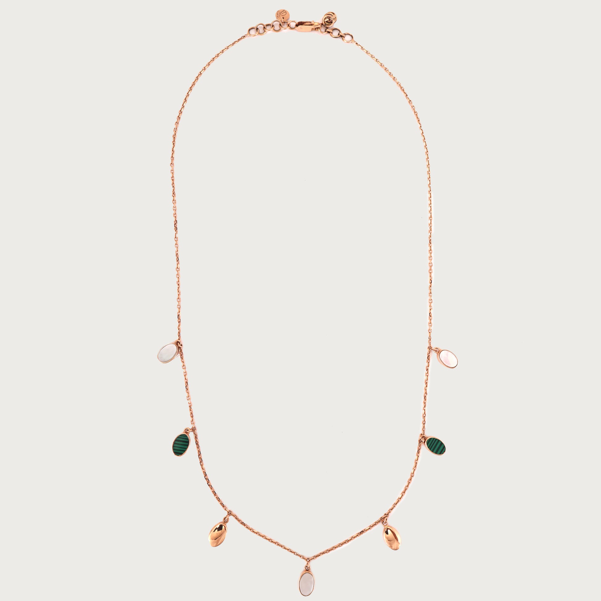 18kt gold drop necklace. Fine jewellery under ₹80,000. Chic, graceful, gift-worthy.