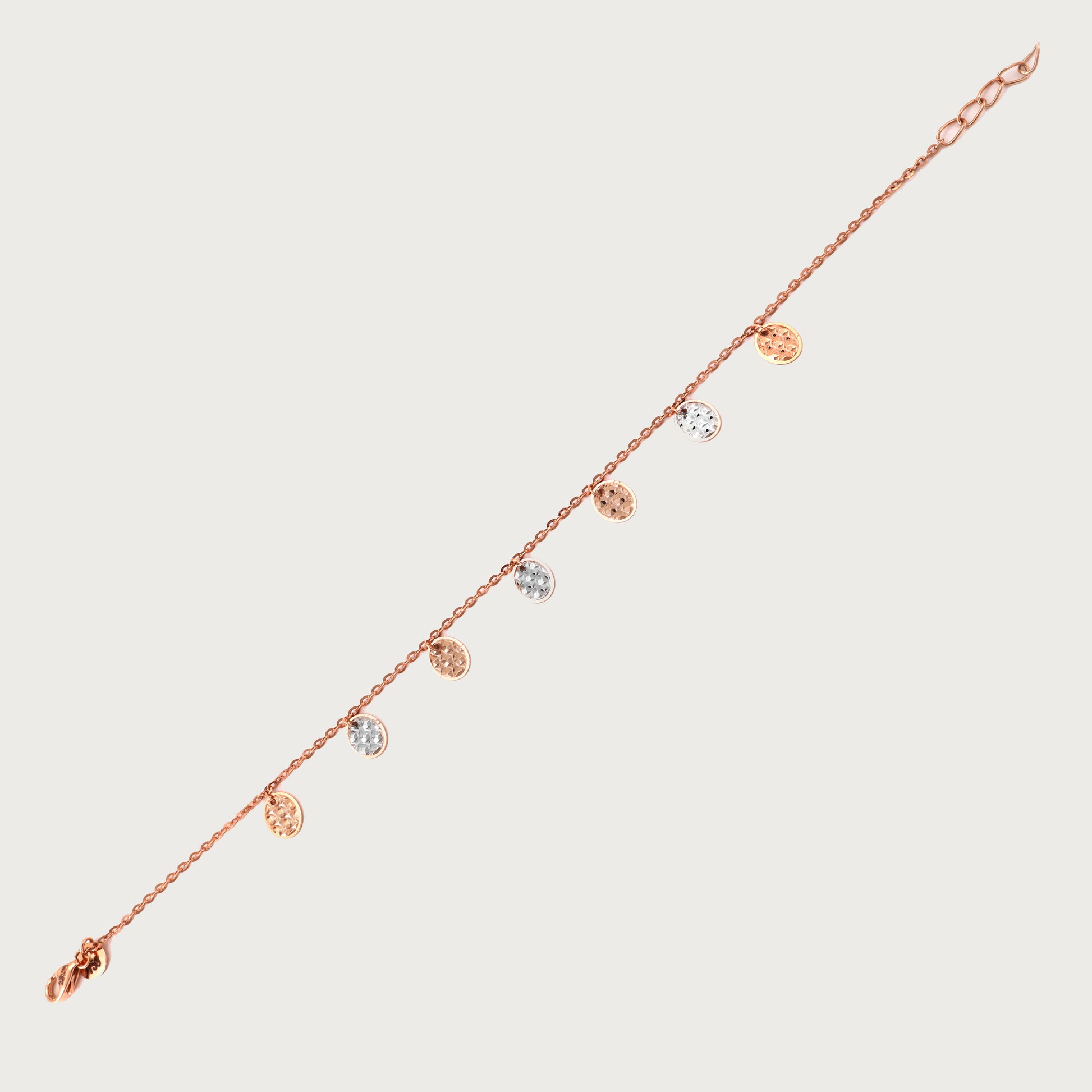 18kt gold dual-tone bracelet. Fine jewellery under ₹50,000. Chic, modern, gift-worthy.