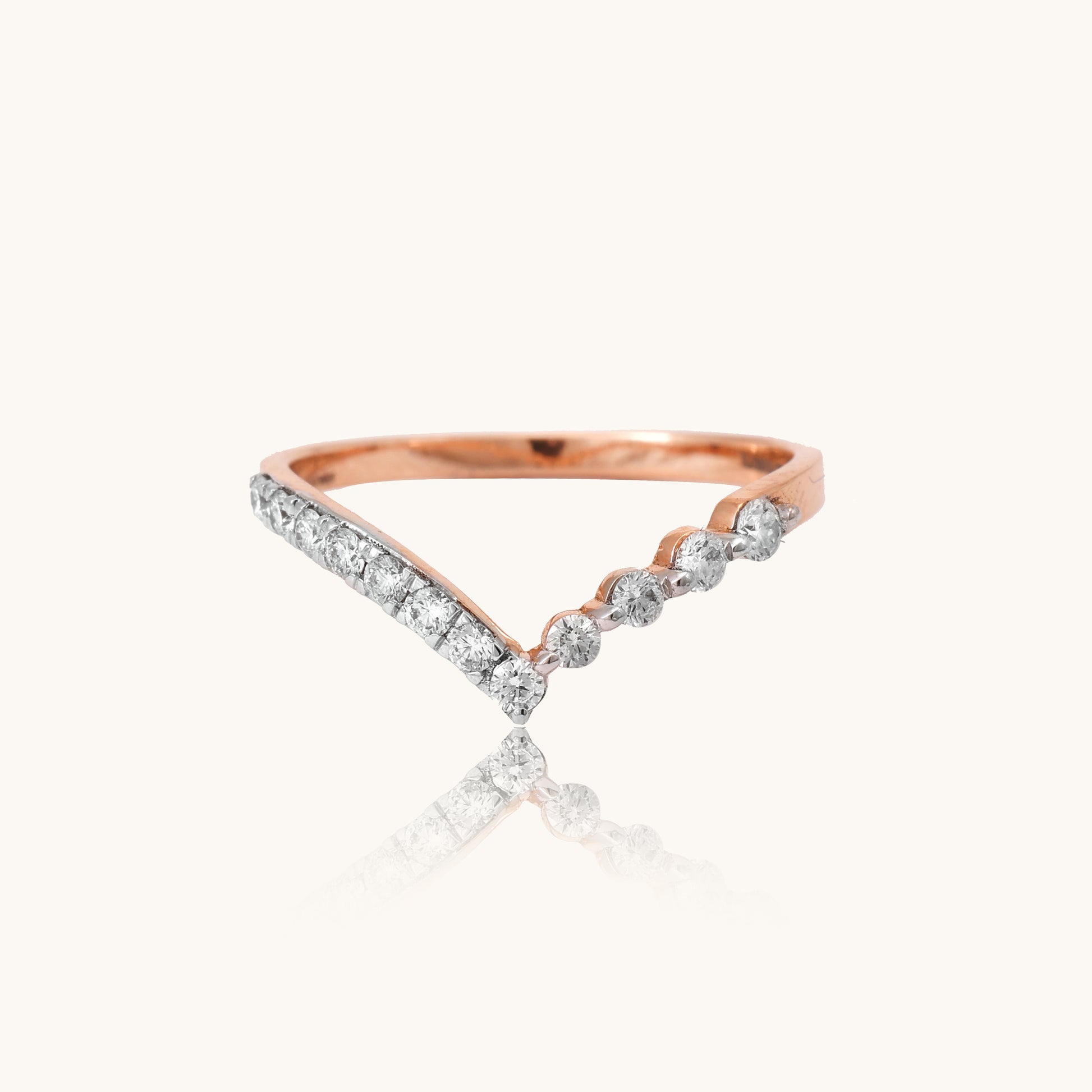 Contemporary Diamond Ring in 18kt gold with natural VVS diamonds - BIS minimalist gift for her under 40,000