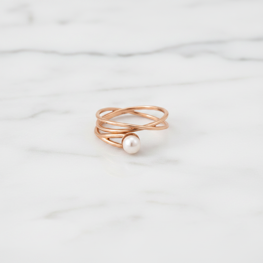 Pearl Entwine Gold Ring