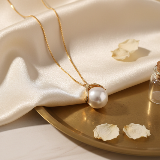 Pearl Pop Necklace