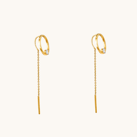 18kt gold Sui Dhaga earrings with IGI-certified VVS diamonds. Affordable, BIS-hallmarked jewelry perfect for everyday luxury under s. 30,000.