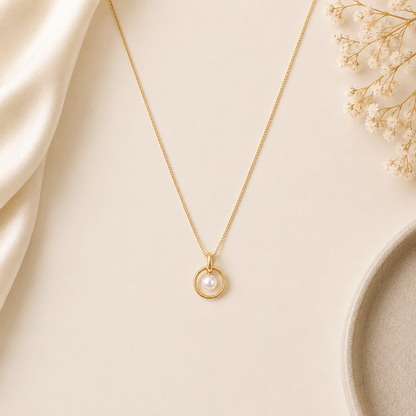 Circle Pearl Gold Necklace