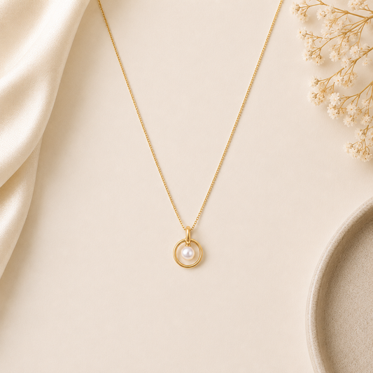 Circle Pearl Gold Necklace