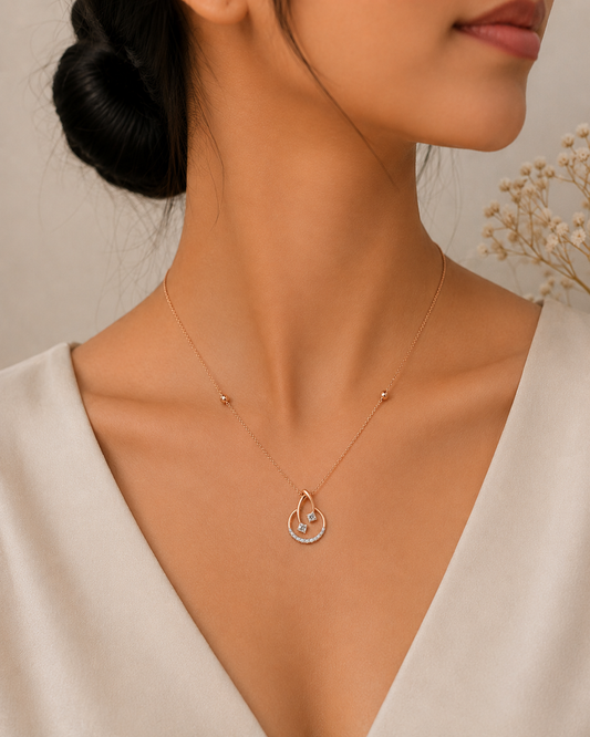 Crescendo Diamond Necklace