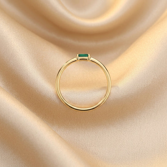 Emerald Green Ring