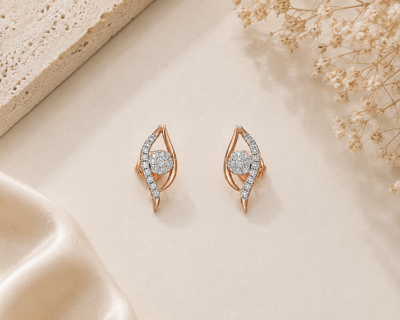 Eye Diamond Earring