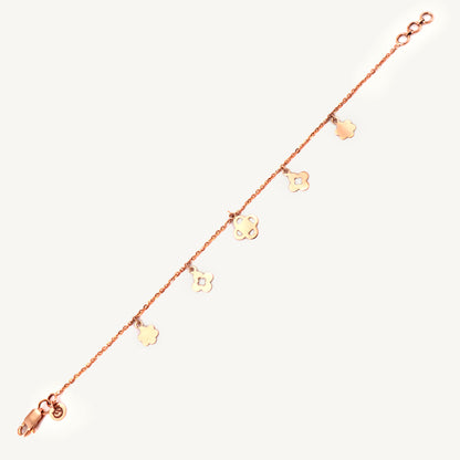 18kt gold floret bracelet. Fine jewellery under ₹30,000. Chic, floral, gift-worthy.
