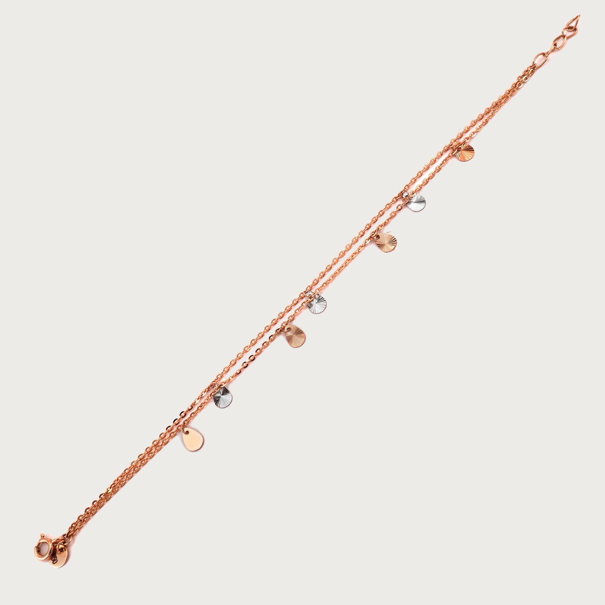 18kt gold disc bracelet. Minimal fine jewellery under ₹30,000. Chic and timeless gifts for her.