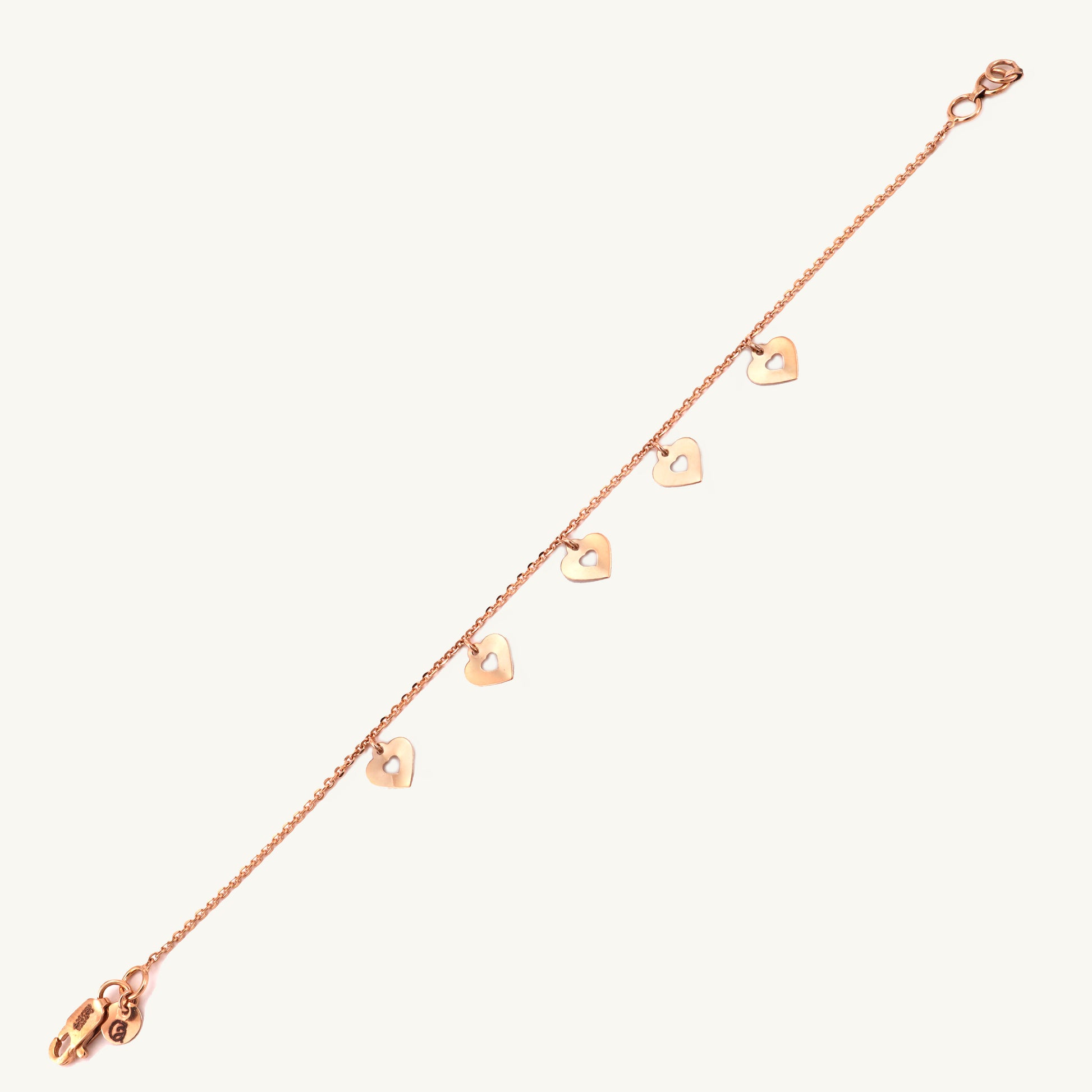 Heart bracelet in 18kt gold. Luxury jewellery under ₹30,000. Perfect romantic gift.