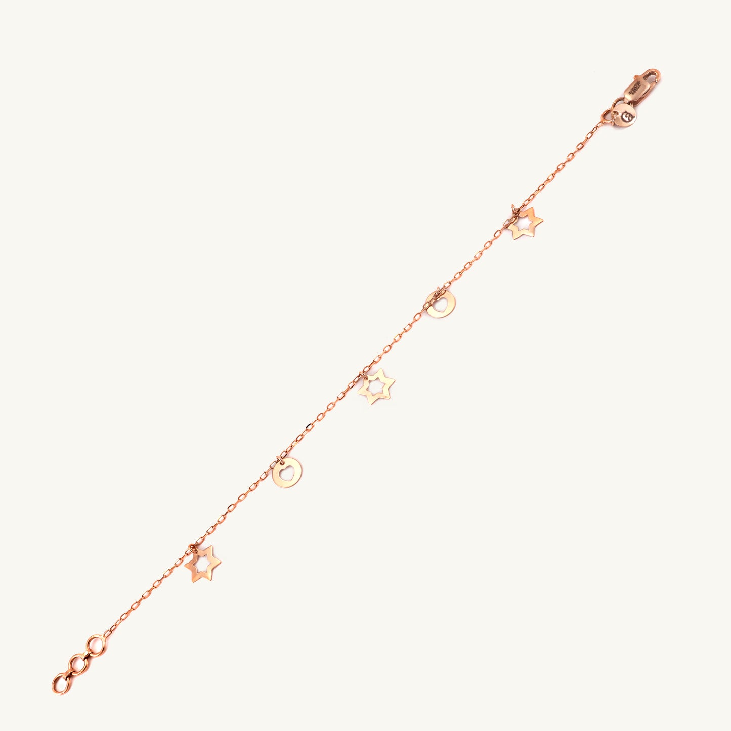 18kt gold star bracelet. Minimal fine jewellery under ₹30,000. Chic, modern, gift-worthy.