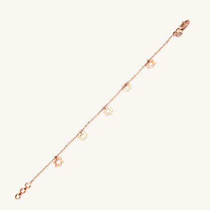 18kt gold star bracelet. Minimal fine jewellery under ₹30,000. Chic, modern, gift-worthy.